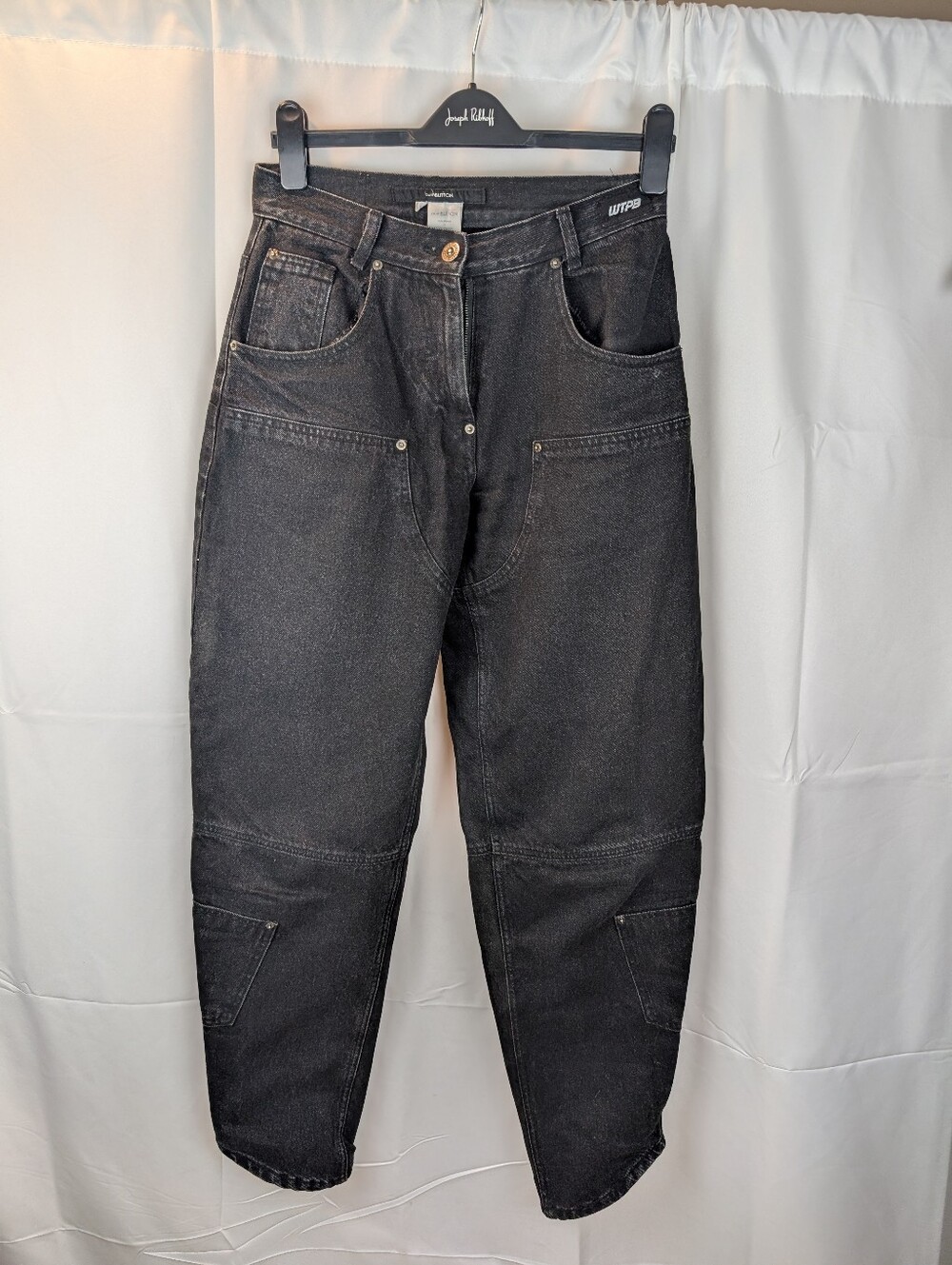 pushBUTTON Black Workwear Tapered Paneled Jeans size S in EUC